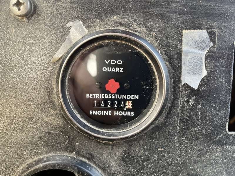 VOLVO A25 6X4