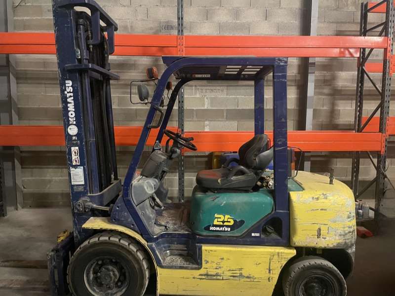 KOMATSU FD25T-14