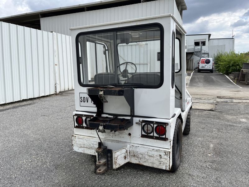 TAYLOR-DUNN TC-40