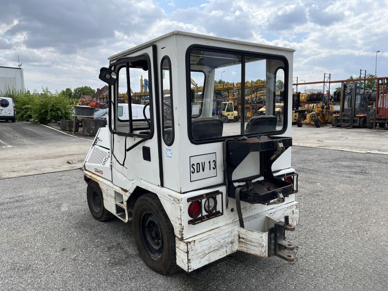 TAYLOR-DUNN TC-40