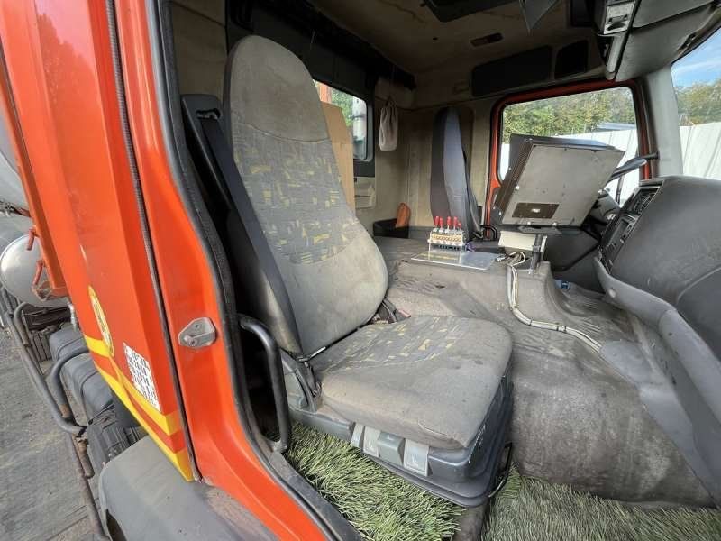 RENAULT PREMIUM 370-26 AVEC BOUILLE ACMAR
