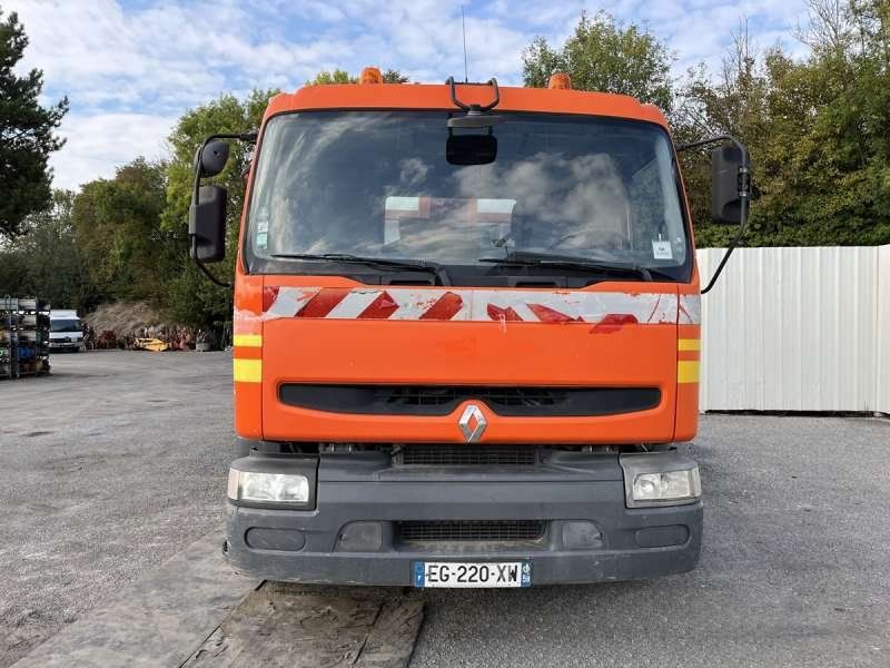 RENAULT PREMIUM 370-26 AVEC BOUILLE ACMAR