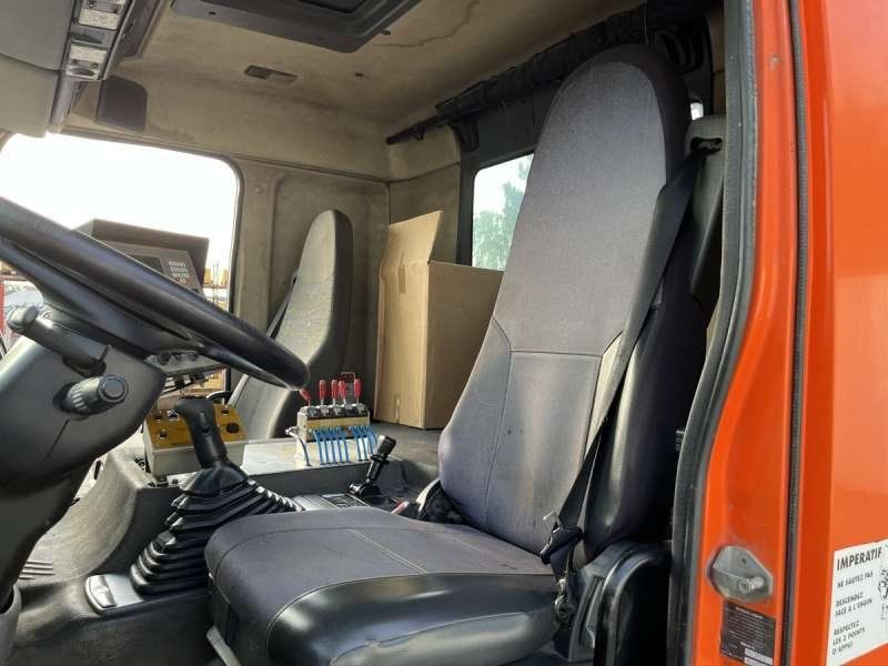 RENAULT PREMIUM 370-26 AVEC BOUILLE ACMAR