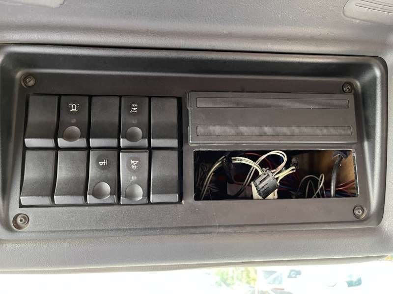 RENAULT PREMIUM 370-26 AVEC BOUILLE ACMAR