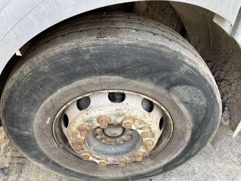 RENAULT PREMIUM 370-26 AVEC BOUILLE ACMAR