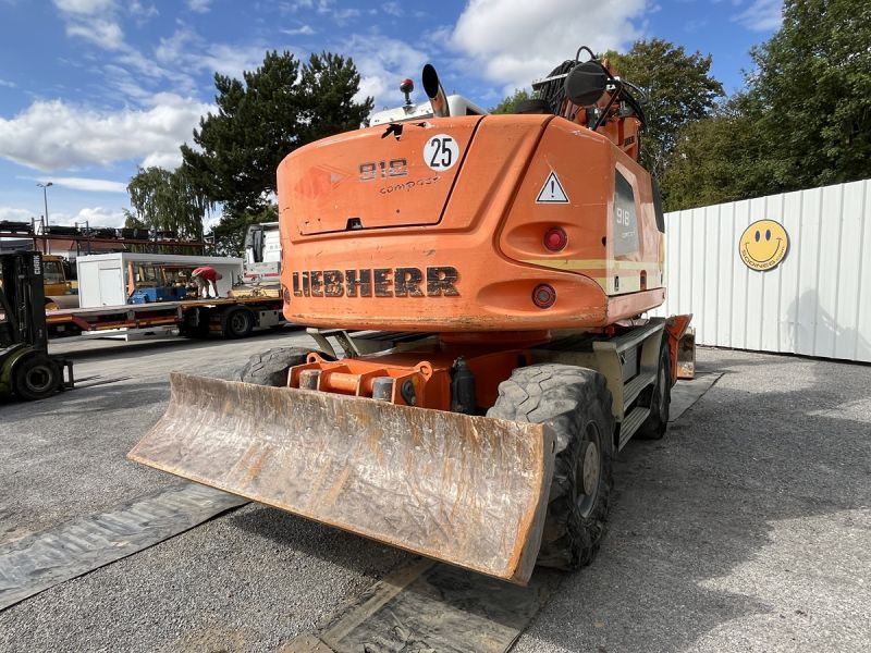 LIEBHERR A918 COMPACT