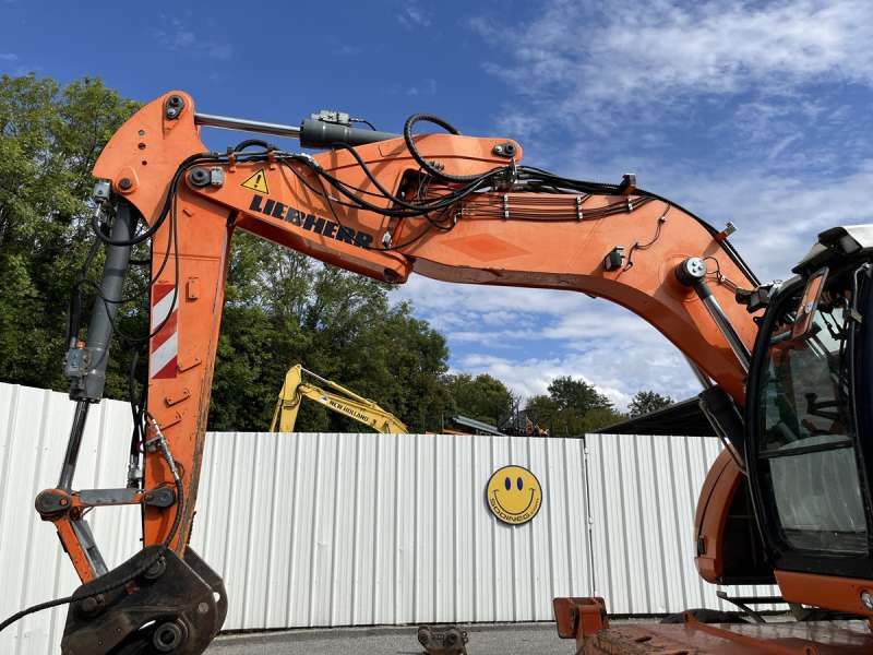 LIEBHERR A918 COMPACT