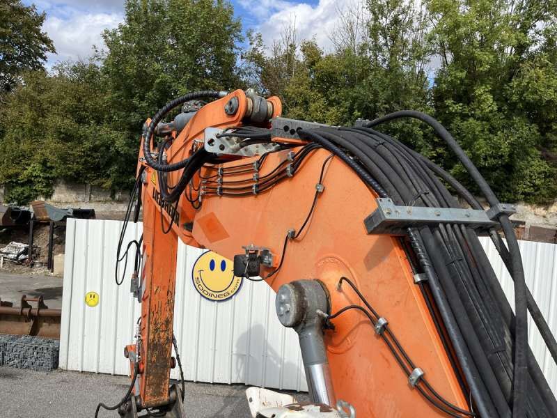 LIEBHERR A918 COMPACT