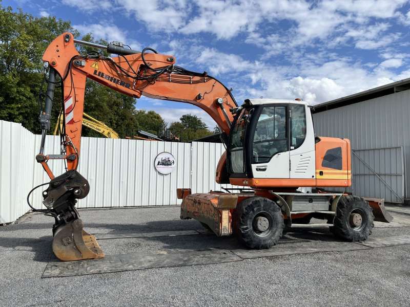 LIEBHERR A918 COMPACT