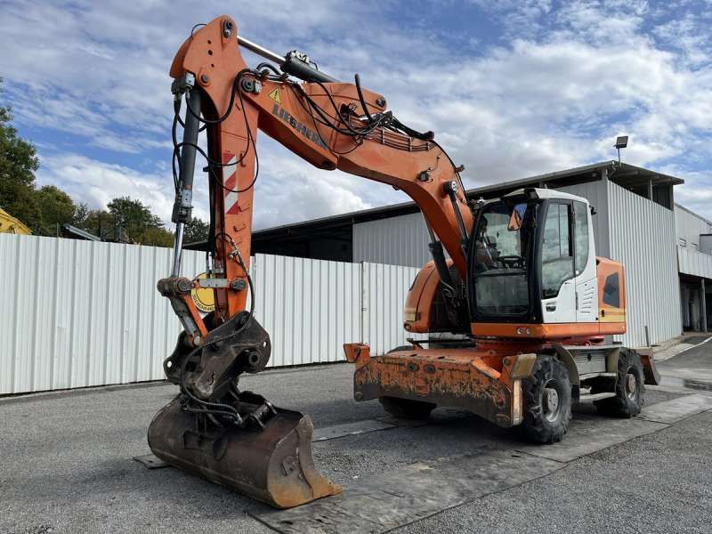 LIEBHERR A918 COMPACT