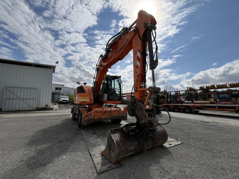LIEBHERR A918 COMPACT