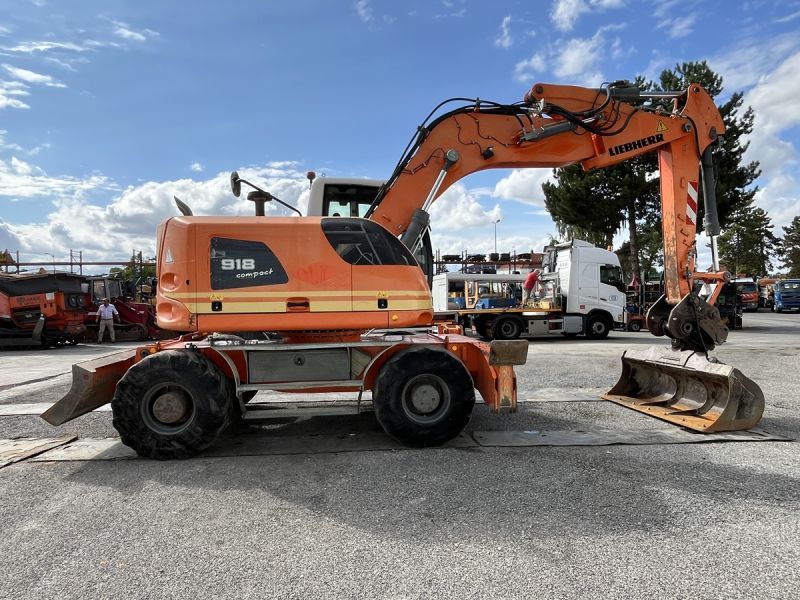 LIEBHERR A918 COMPACT