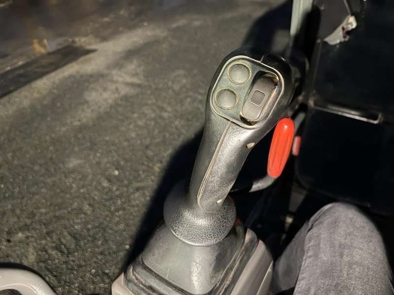 HITACHI ZX140W-3