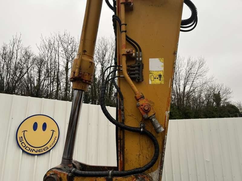HITACHI ZX140W-3