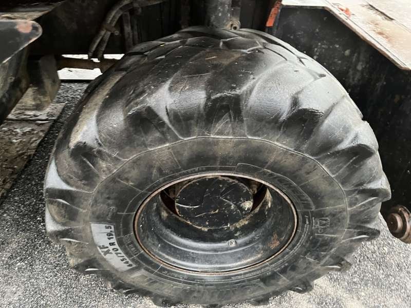 HITACHI ZX140W-3