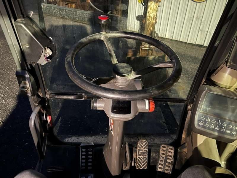HITACHI ZX140W-3