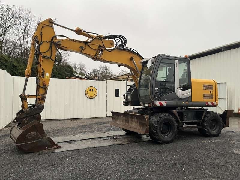 HITACHI ZX140W-3