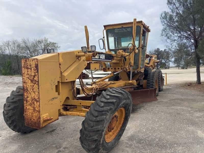 CATERPILLAR 140H