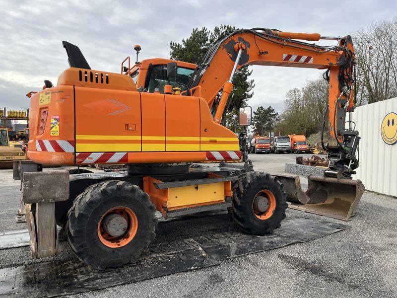 VOLVO EW140D + ROTOTILT