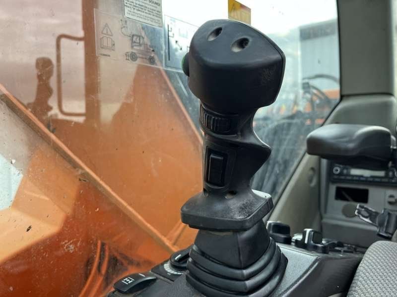 VOLVO EW140D + ROTOTILT