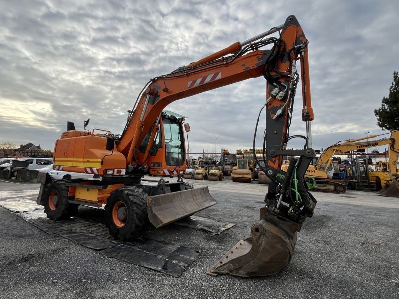 VOLVO EW140D + ROTOTILT