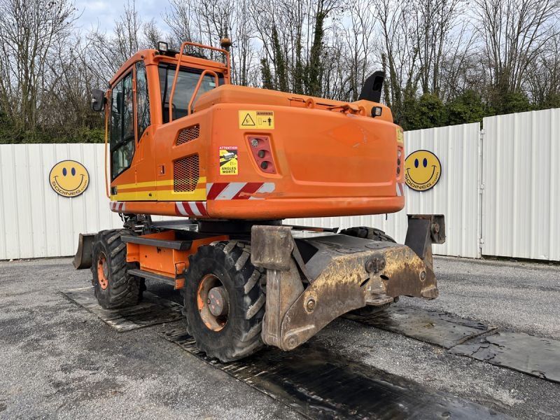 VOLVO EW140D + ROTOTILT