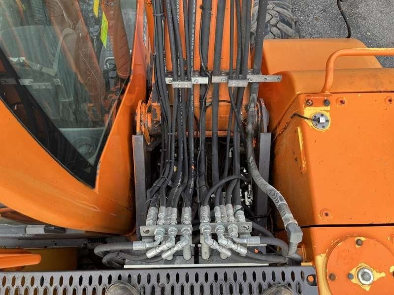 VOLVO EW140D + ROTOTILT