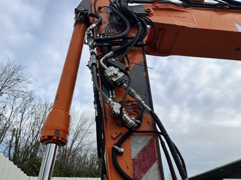 VOLVO EW140D + ROTOTILT