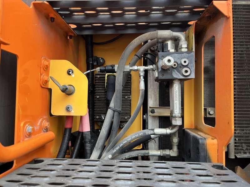 VOLVO EW140D + ROTOTILT