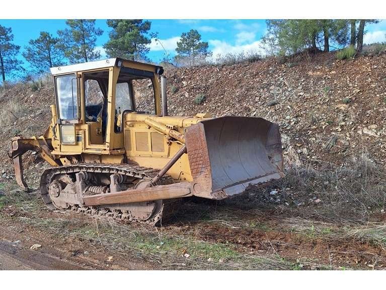CATERPILLAR D6D
