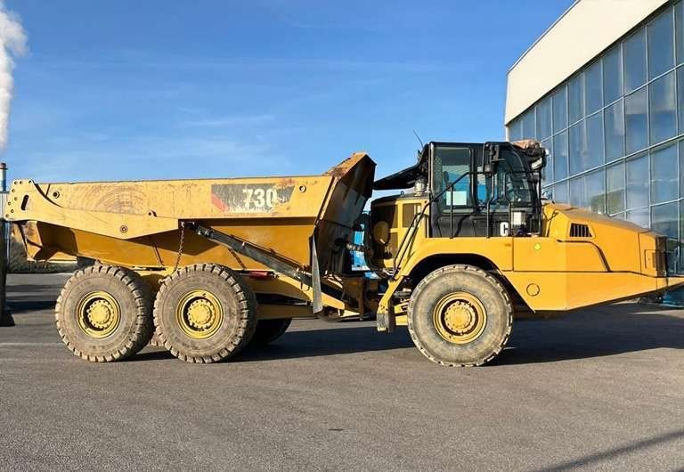 CATERPILLAR 730