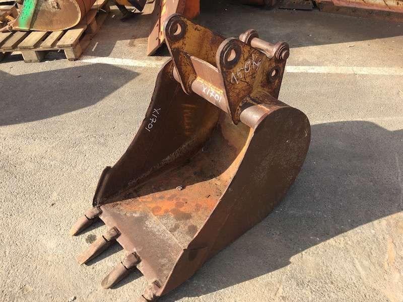 CASE tractopelle - 600mm