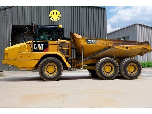 CATERPILLAR 725C2