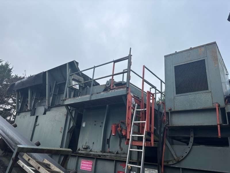 KUEKEN A MACHOIRE BL114M
