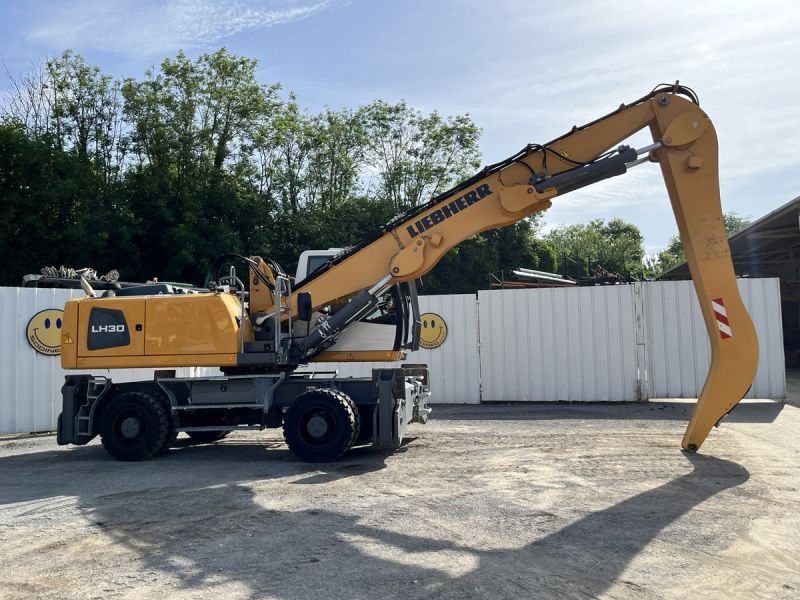 LIEBHERR LH30M LITRONIC