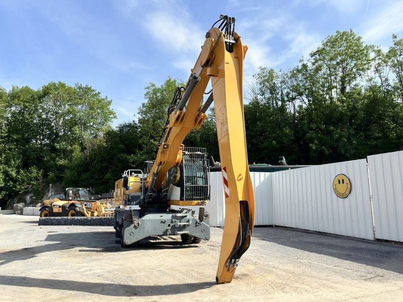 LIEBHERR LH30M LITRONIC