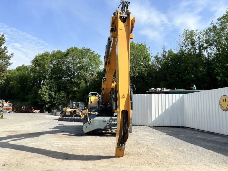 LIEBHERR LH30M LITRONIC