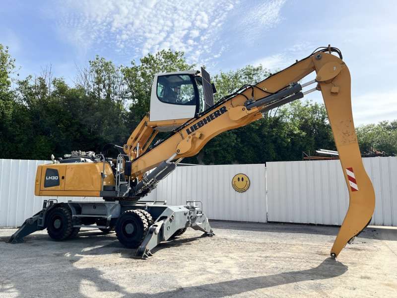 LIEBHERR LH30M LITRONIC