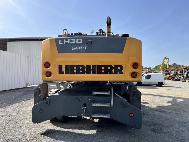 LIEBHERR LH30M LITRONIC