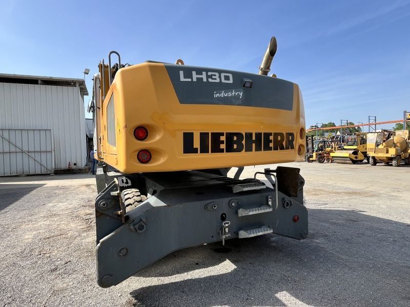 LIEBHERR LH30M LITRONIC