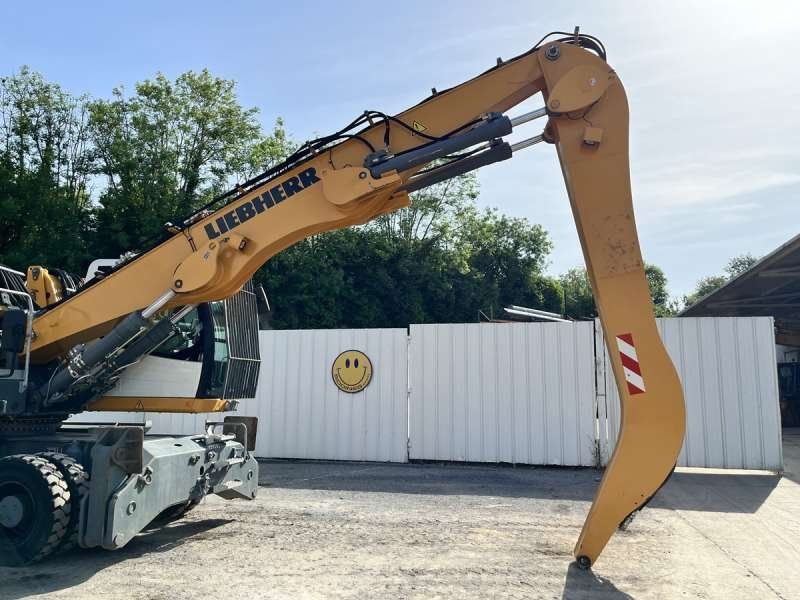 LIEBHERR LH30M LITRONIC