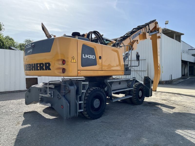 LIEBHERR LH30M LITRONIC
