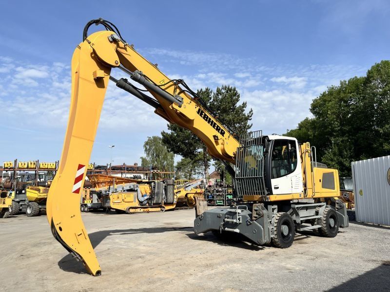 LIEBHERR LH30M LITRONIC