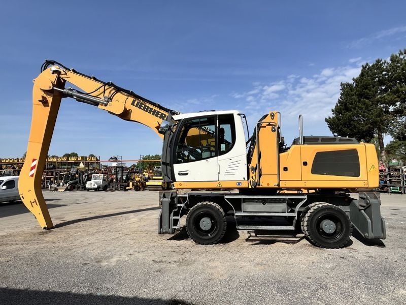 LIEBHERR LH30M LITRONIC