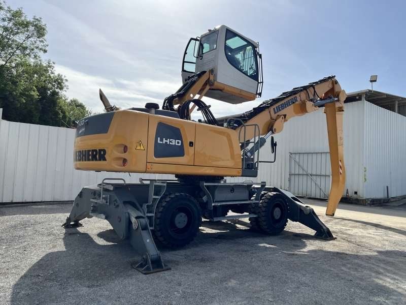 LIEBHERR LH30M LITRONIC