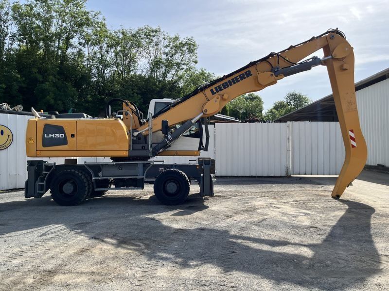 LIEBHERR LH30M LITRONIC