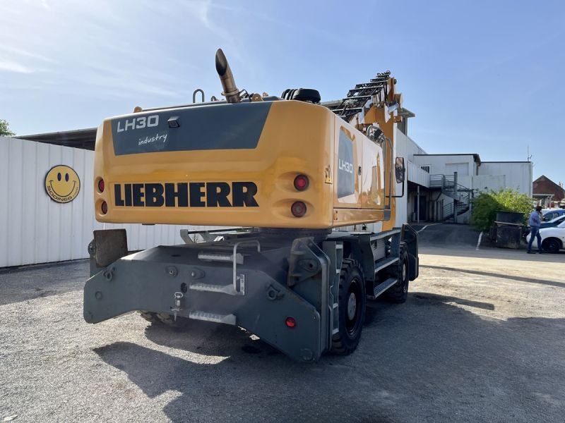 LIEBHERR LH30M LITRONIC