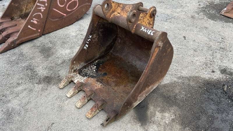 CASE Tractopelle - 740mm