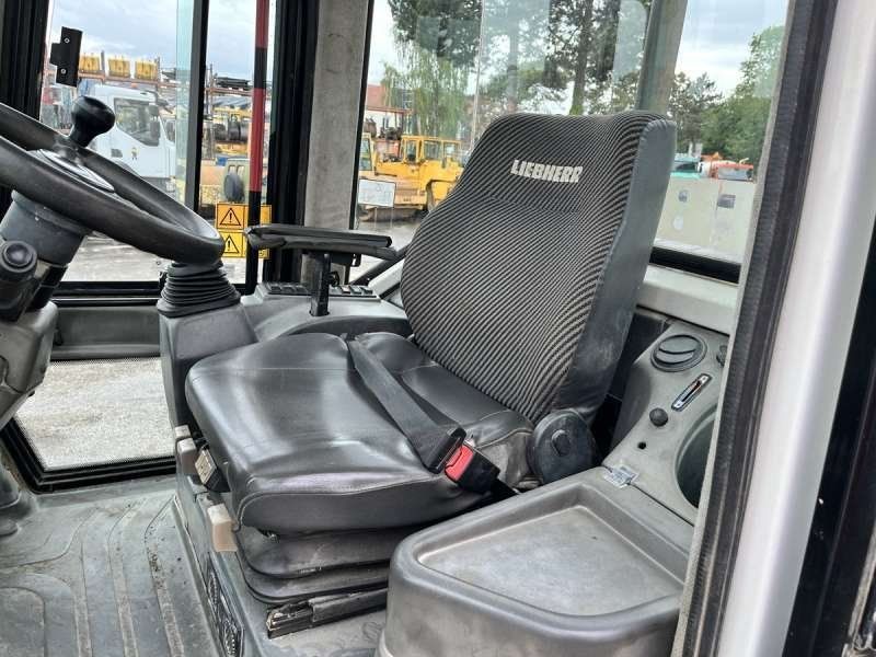 LIEBHERR L514