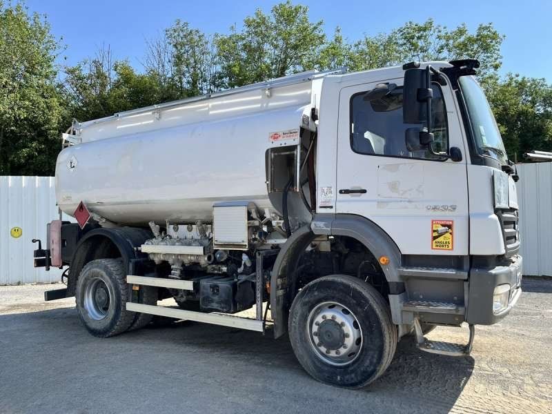 MERCEDES AXOR 1833 4X4